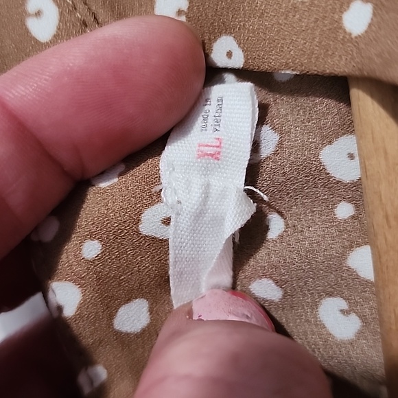 Lush Cheetah Print 3/4 sleeve blouse - Picture 5 of 7